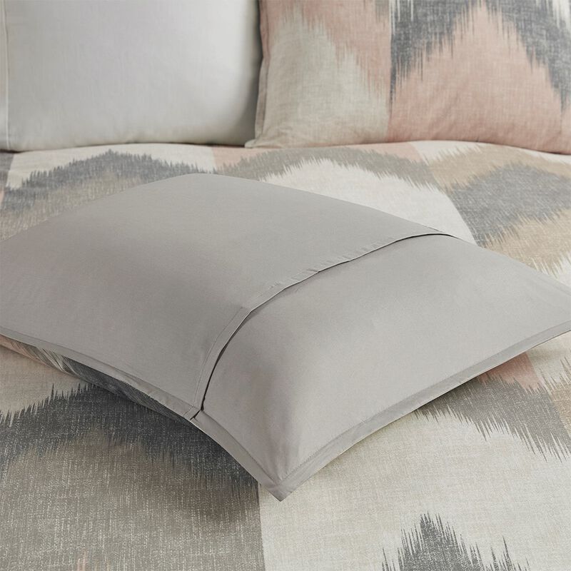 Gracie Mills Heise 3-Piece Modern Ikat Chevron Duvet Cover Set