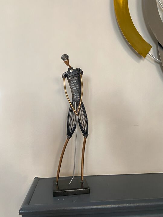 Metal Figurine Man playing Golf