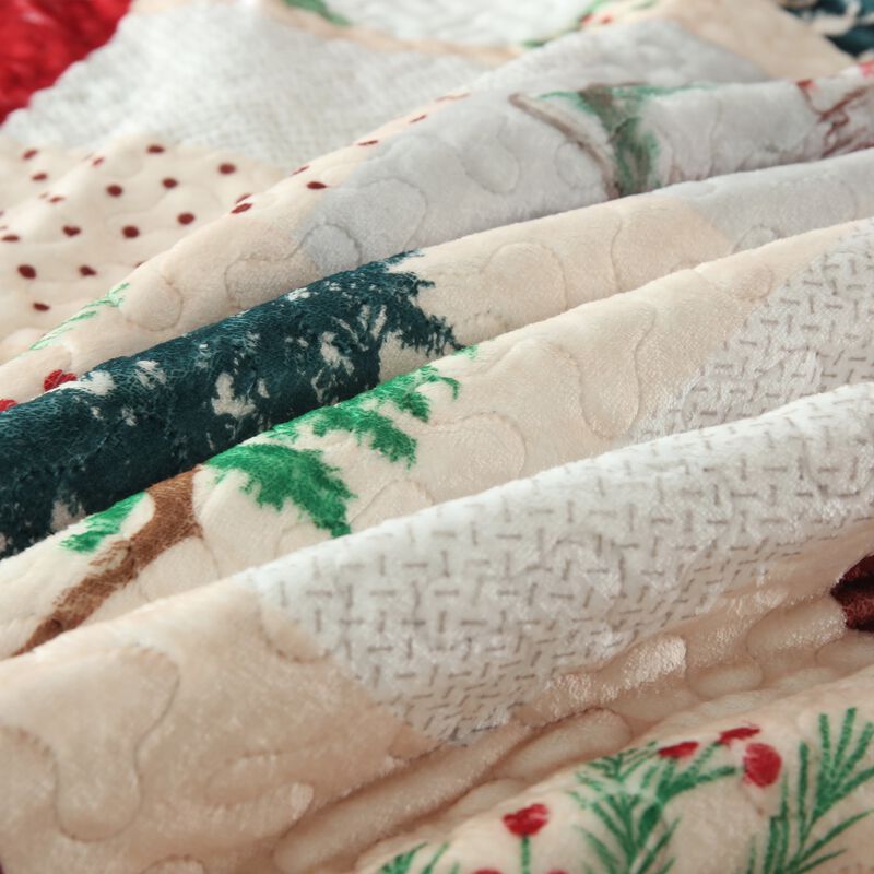 Marcielo 3 Pc Velvet Quilted Oversized Christmas Quilt Bedspread Set