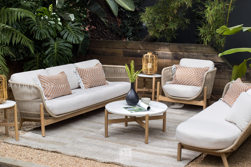 Settia Cashew Lumbar Pillow