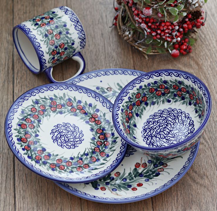 Blue Rose Polish Pottery Pansies Dessert Plate