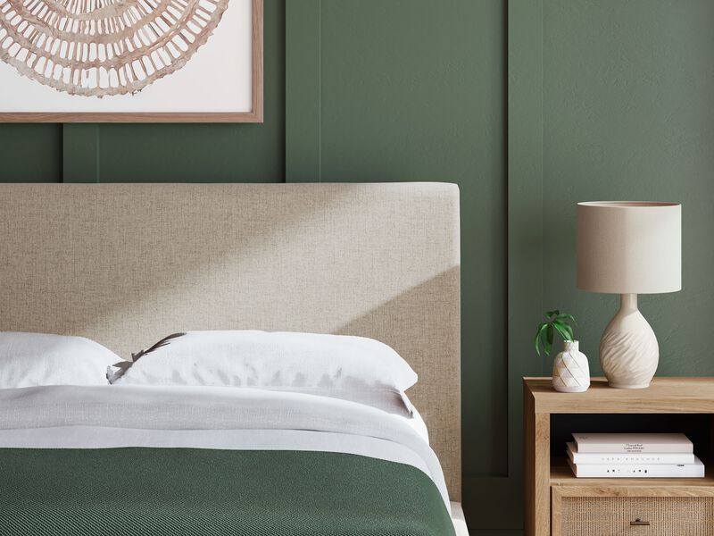 Cielden King Upholstered Bed