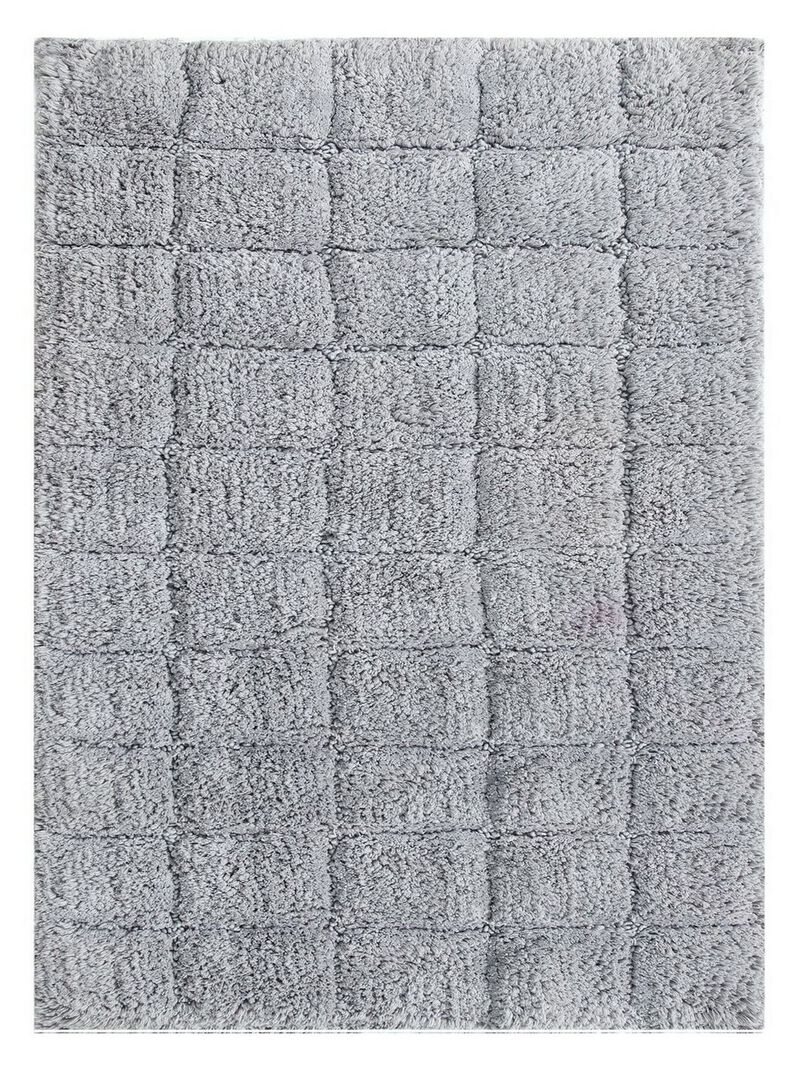 Knightsbridge Summer Tile 220 GSF Non Skid Back Bath Rug 17 x 24 - White