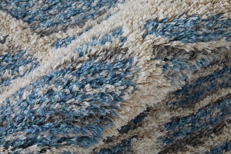 Mynka 39ICF Blue/Ivory 4' x 6' Rug
