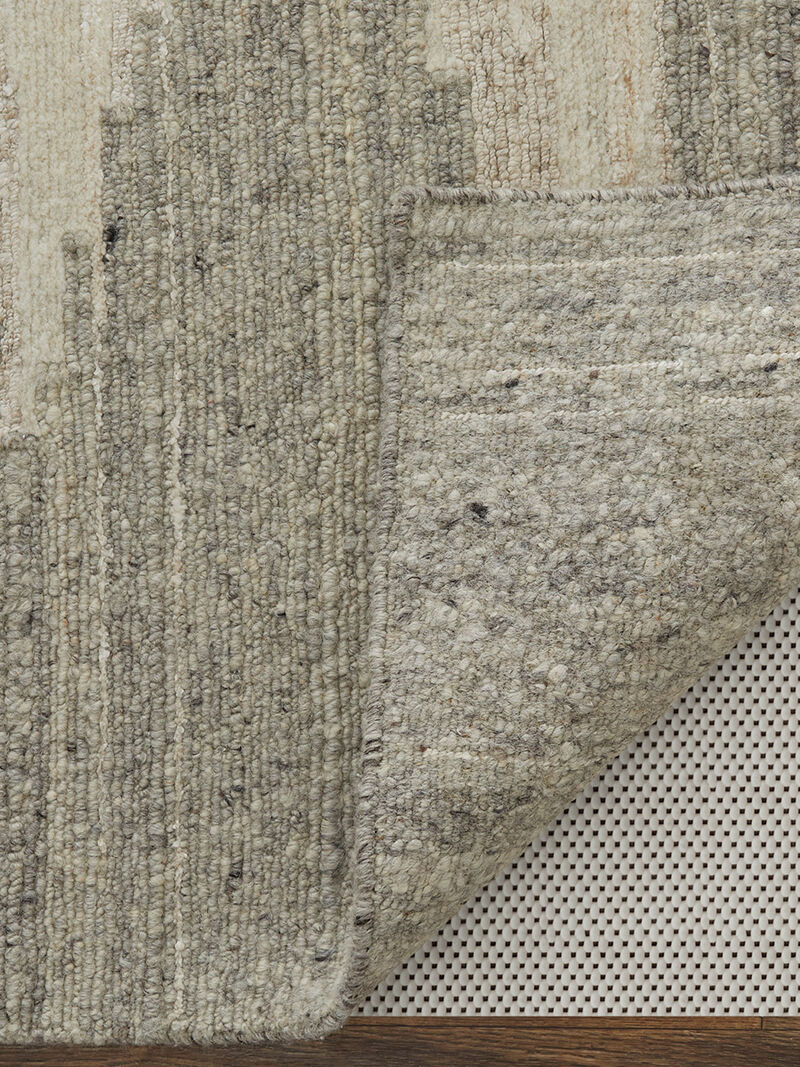 Navaro 8915F 3'6" x 5'6" Ivory/Tan Rug