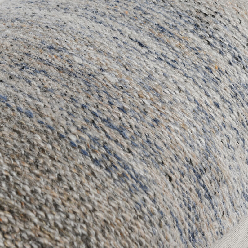 Solage Pillow