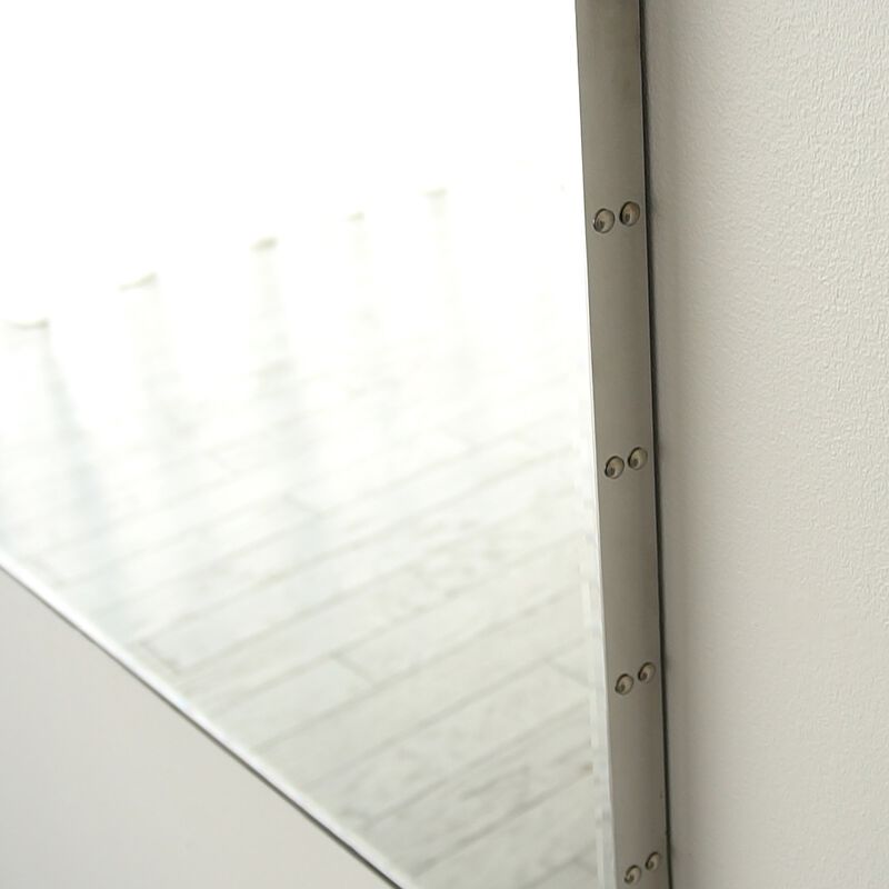 Rivet Mirror