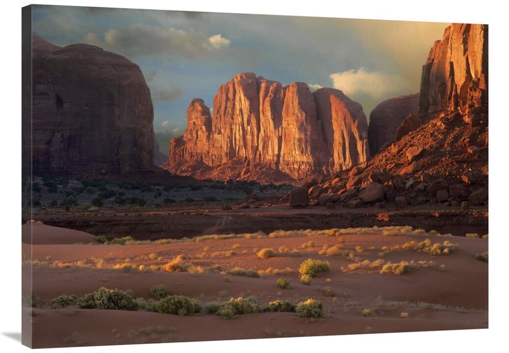 Camel Butte rising from the desert floor, Monument Valley, Arizona-Canvas Art-40x30