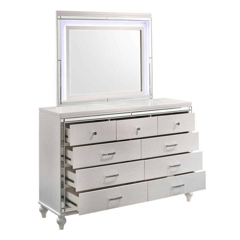New Classic Furniture Furniture Valentine Solid Wood Dresser with 9 Drawers in White