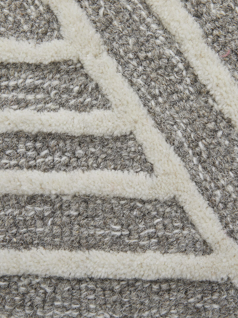 Lytton T8010 Gray/Cream 9'6" x 13'6" Rug By Thom Filcia