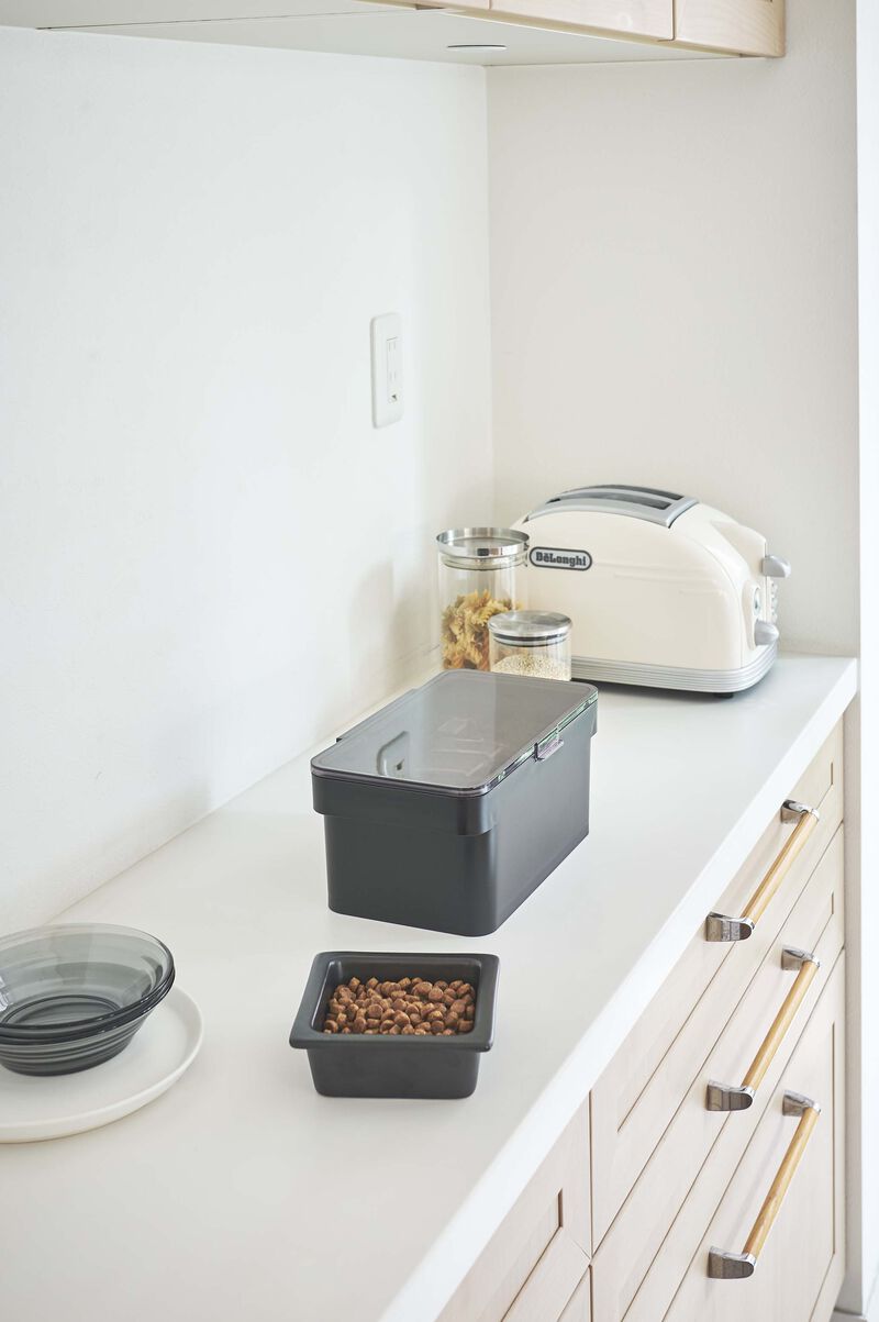 Airtight Pet Food Container - Three Sizes