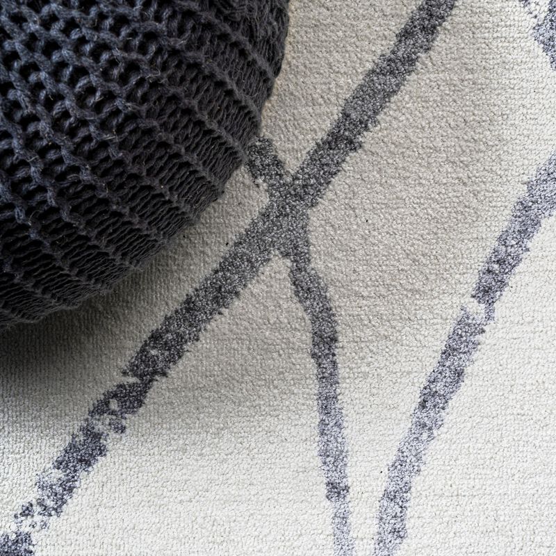 Illi Moroccan Diamond Trellis Area Rug
