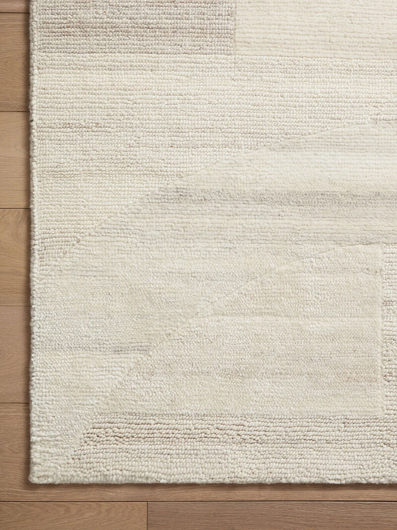 Elodie ELD01 Natural/Light Plum 4' x 6' Rug