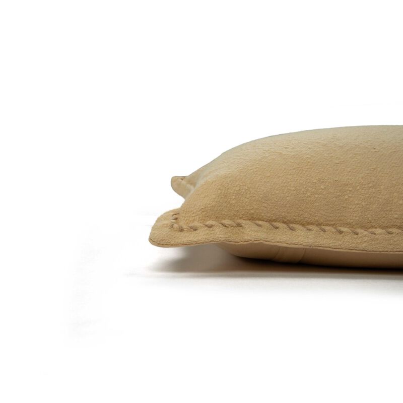 T22430 Pillow
