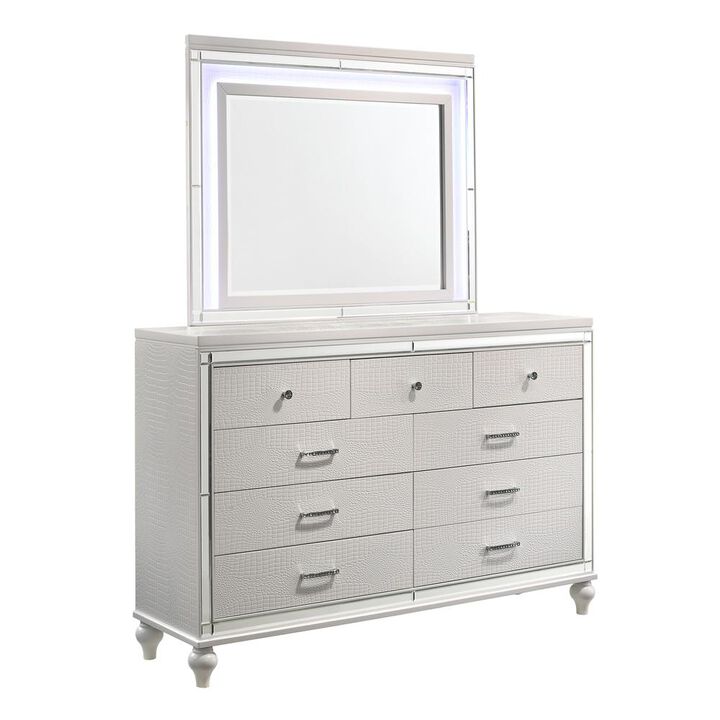 New Classic Furniture Furniture Valentine Solid Wood Dresser with 9 Drawers in White