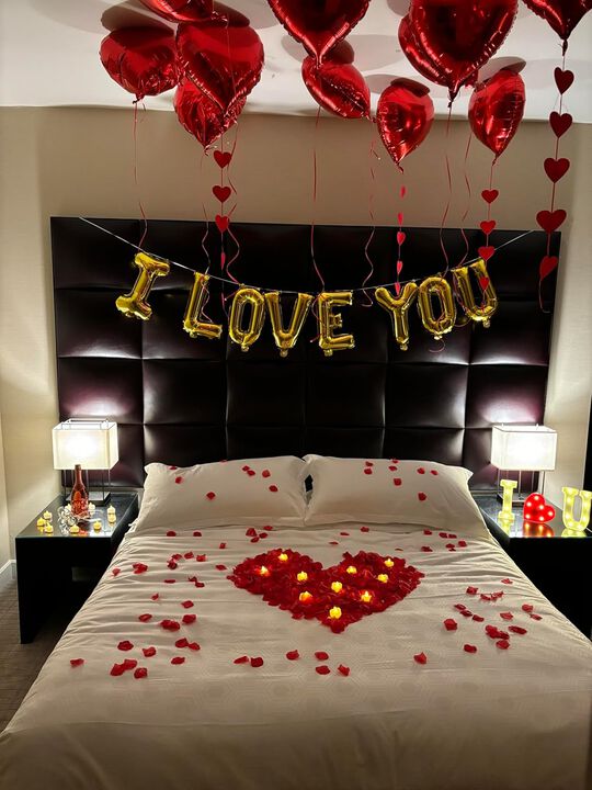 Romantic Decorations Valentines Day, 3000 Rose Petals Anniversary