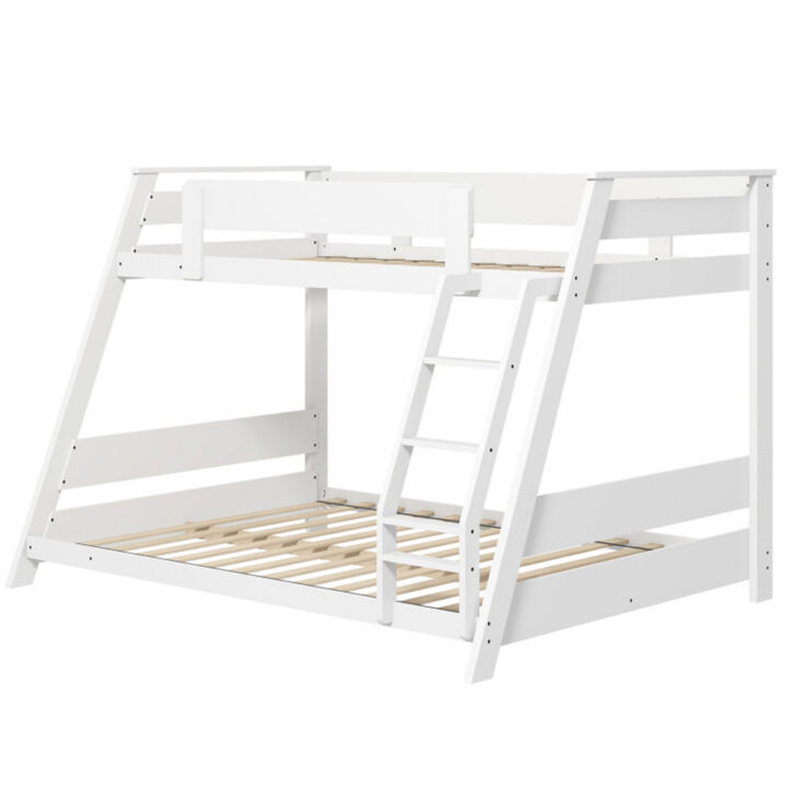 Low Bunk Bed with Reversible Ladder