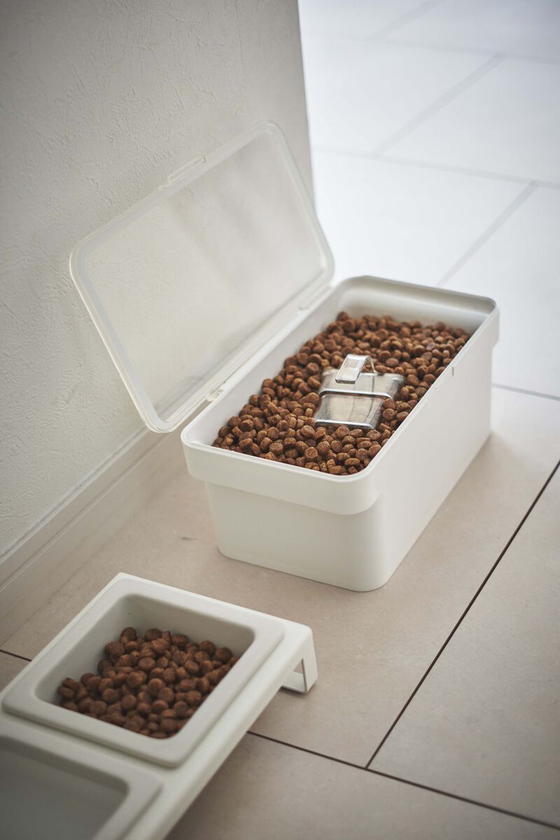 Airtight Pet Food Container - Three Sizes