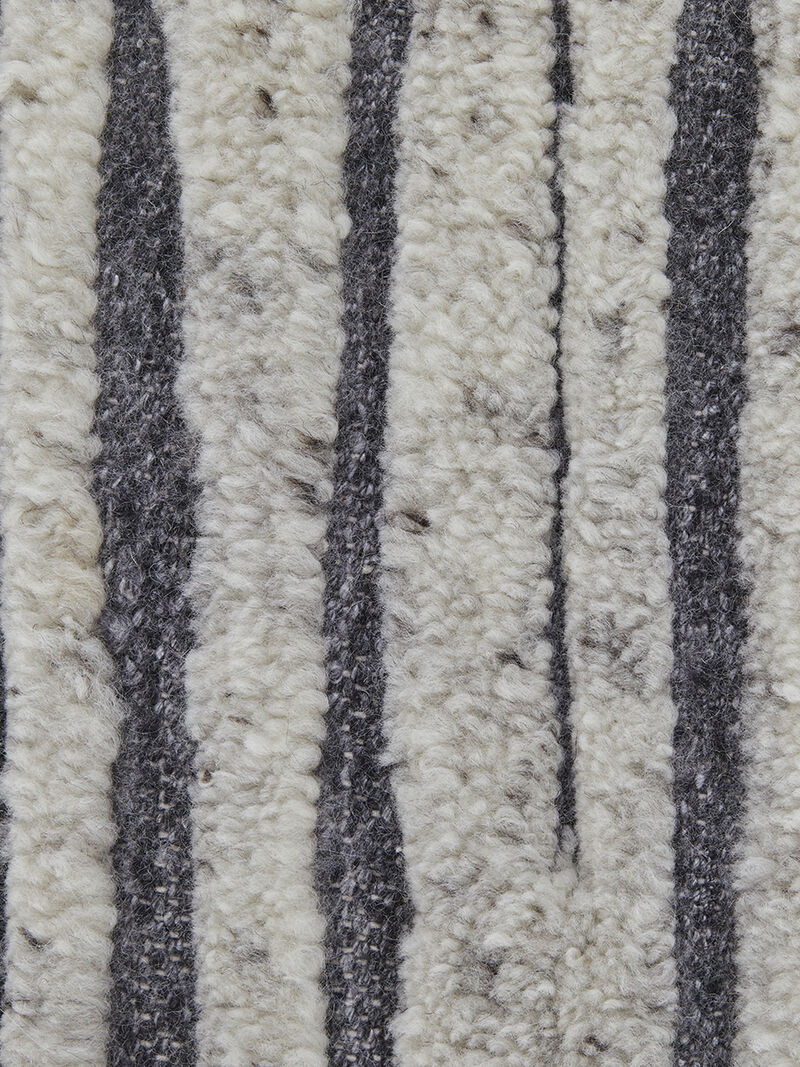 Broadfield T6037 Ivory/Charcoal 9'6" x 13'6" Rug By Thom Filcia
