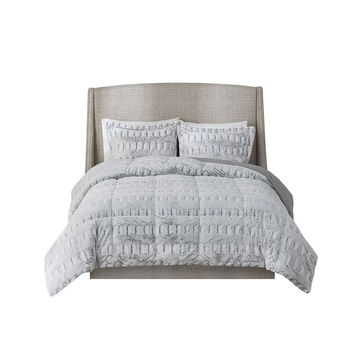 Gracie Mills Garrett Back Print Long Fur to Solid Mink Comforter Set
