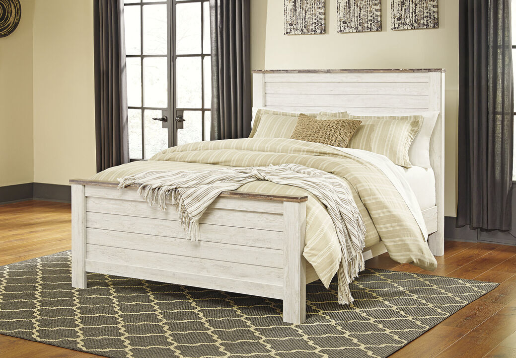 Willowton King Panel Bed