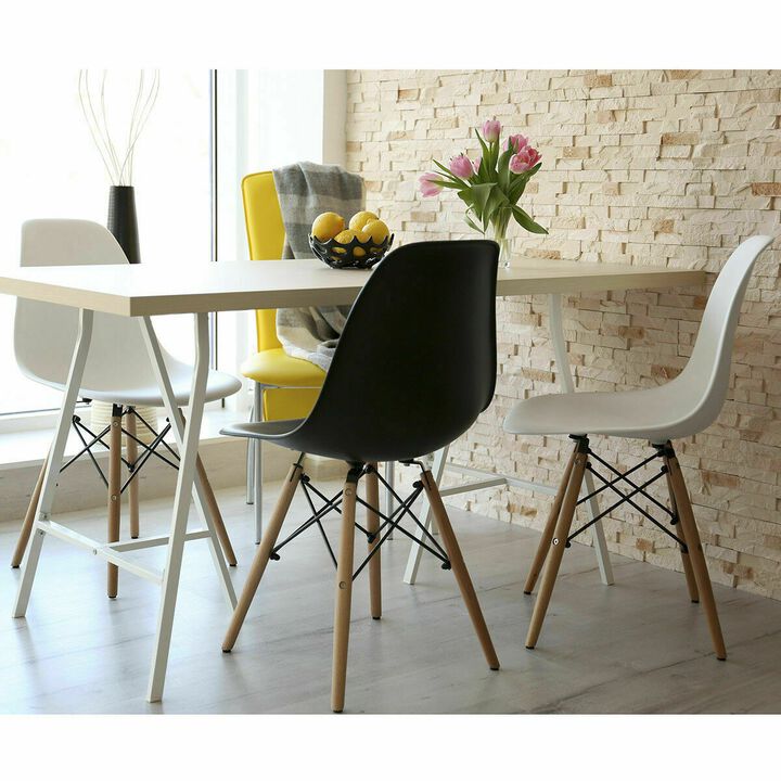 Set of 2 Mid-Century Modern DSW Dining Side Chair