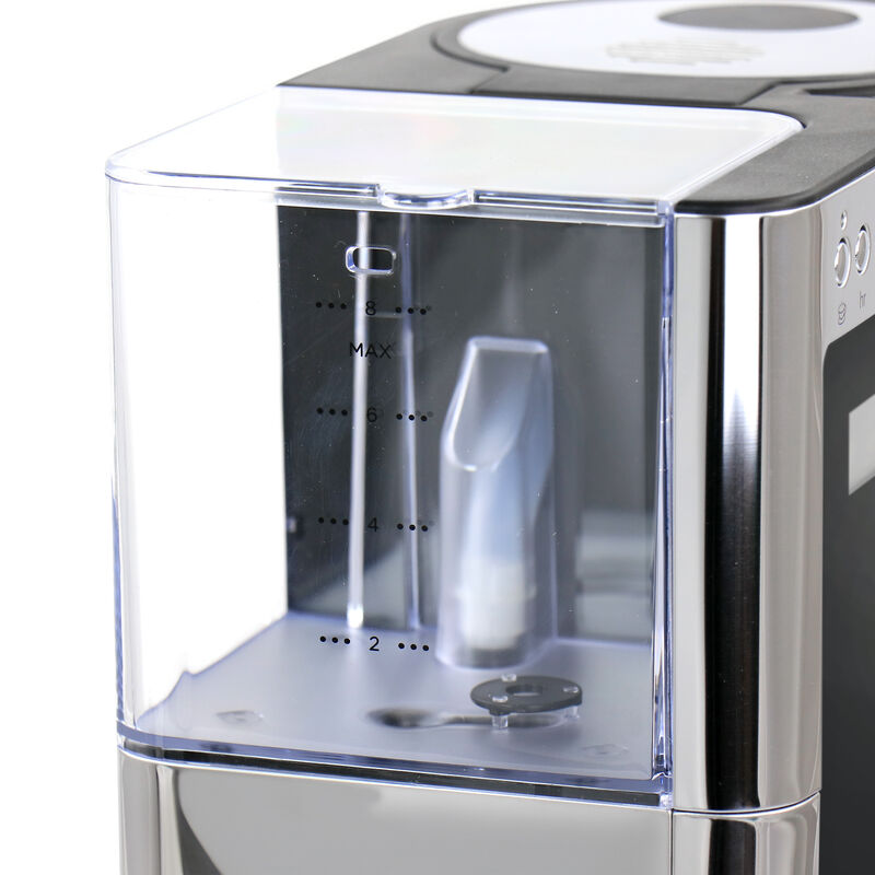 Russell Hobbs Glass 8 Cup Coffeemaker in Black and Stainless Steel