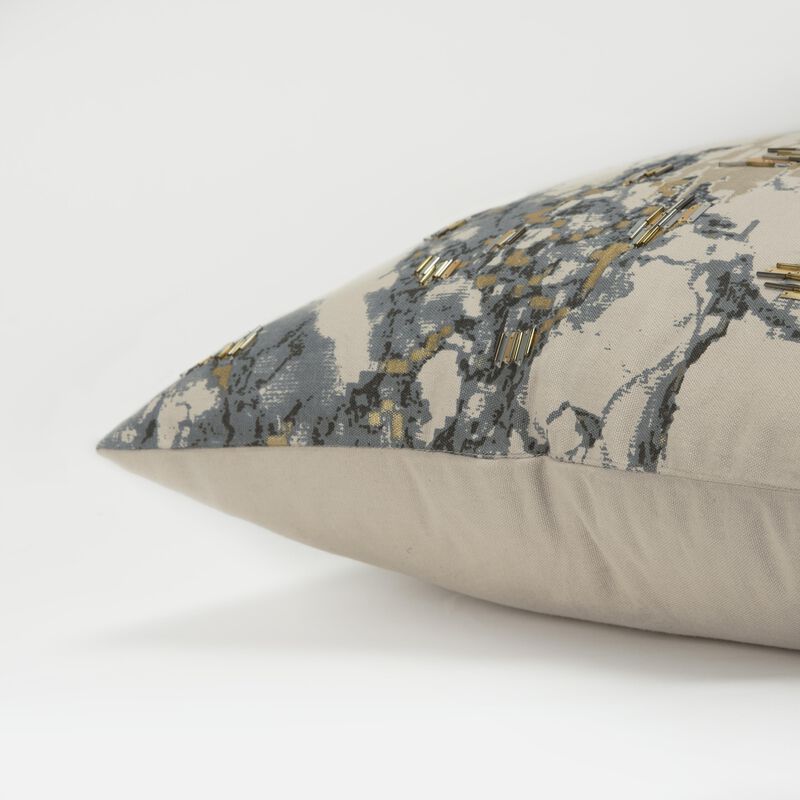 T15451 Pillow