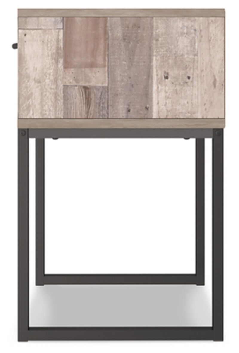 Neilsville 20" Nightstand in Whitewash