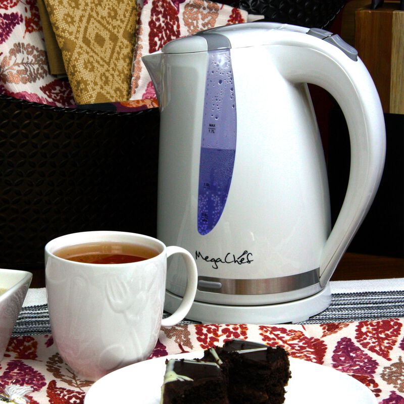 MegaChef 1.7Lt. Plastic Electric Tea Kettle- White